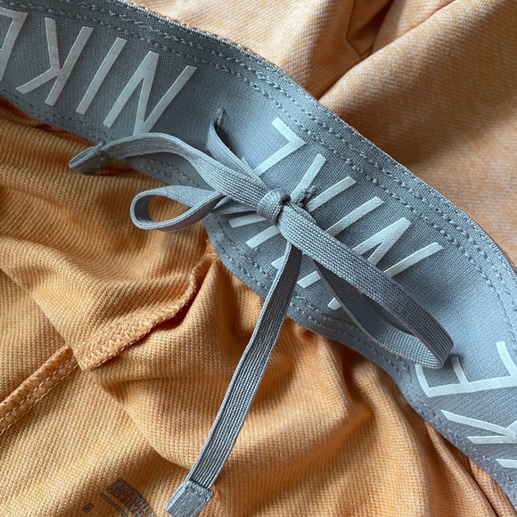 Nike Dri-Fit Peach Orange Athletic Shorts, Large, Logo Waistband Drawstring Soft - Picture 7 of 14